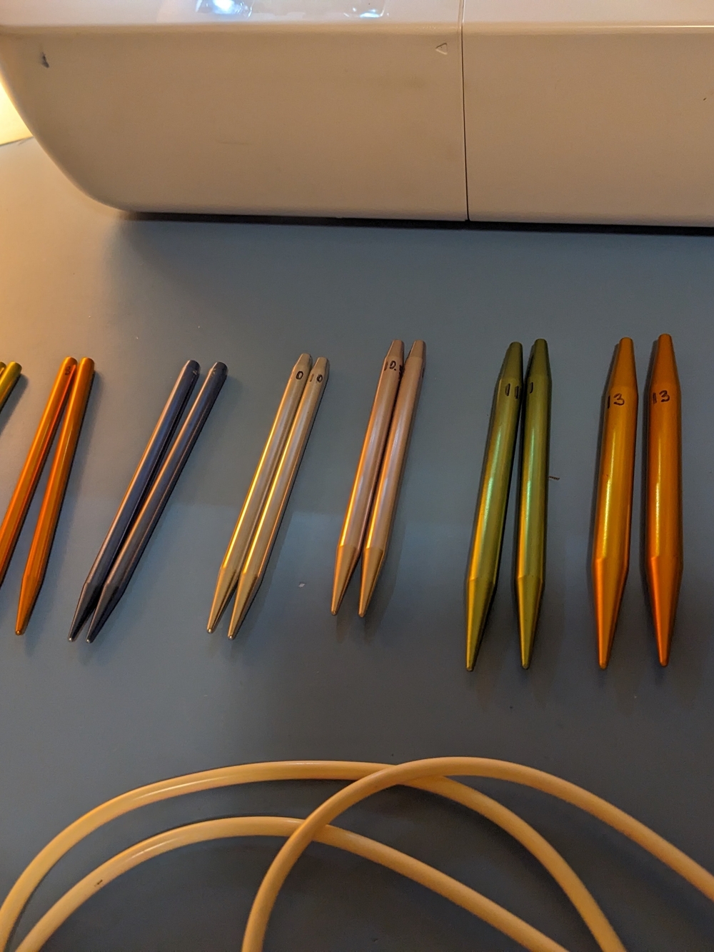 Interchangeable Knitting Needles - Picture 2 of 4